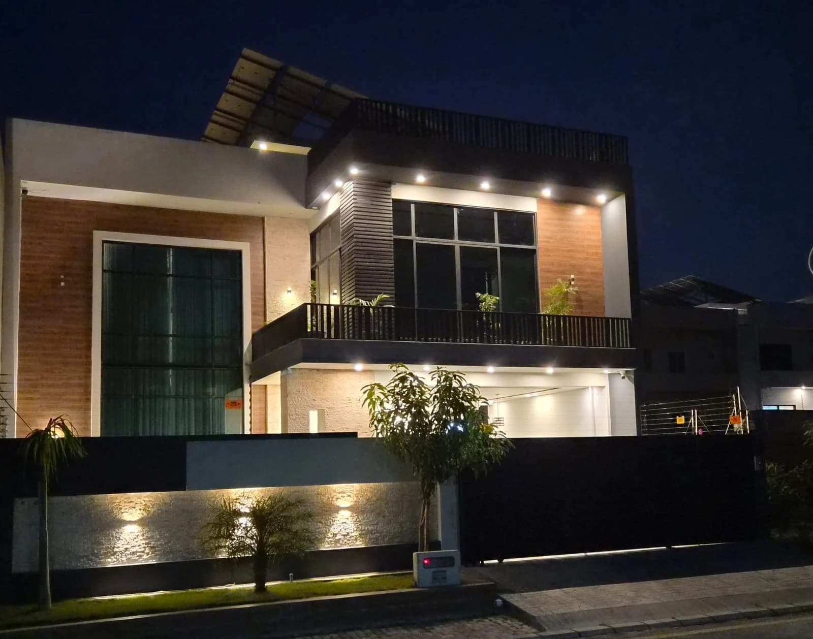 5 marla ghar for sale.